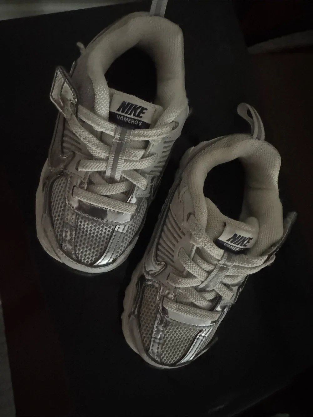 Nike Kids White Silver Vomeros Athletic Sneakers